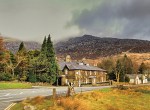 Pen-Y-Gwryd_Hotel_smallerpic